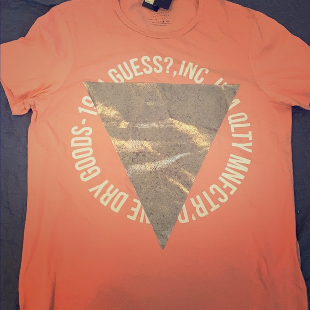 NWT XL Men’s Guess Shirt